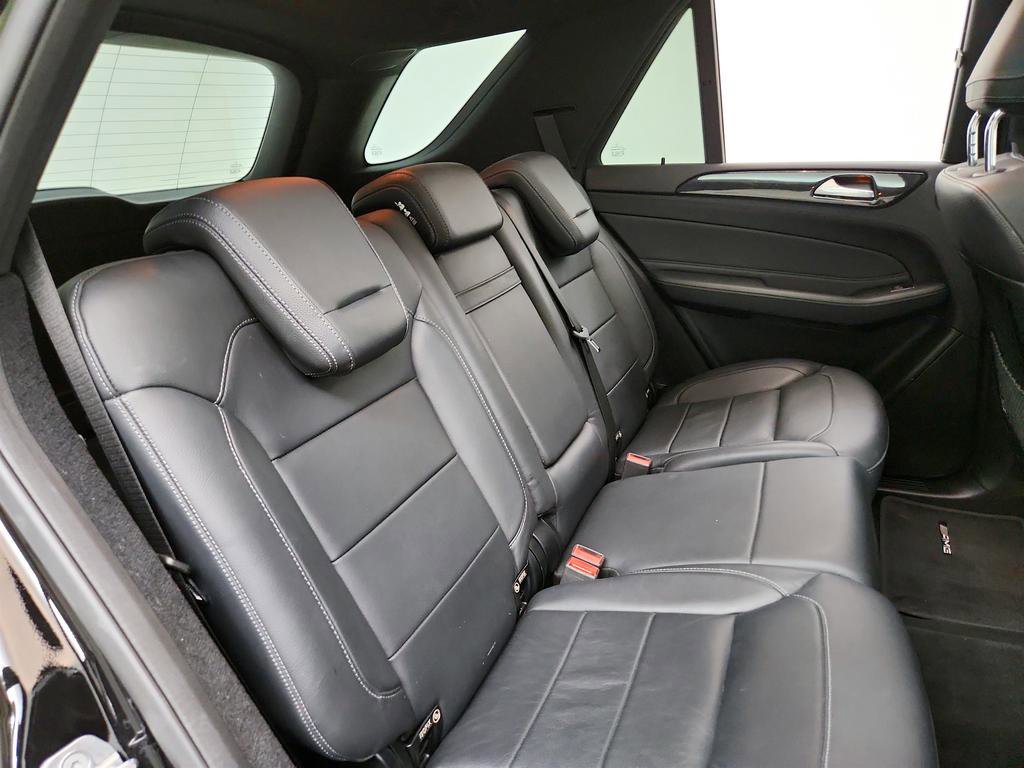 Used 2018 Mercedes-Benz GLE 43 AMG 4MATIC image 30