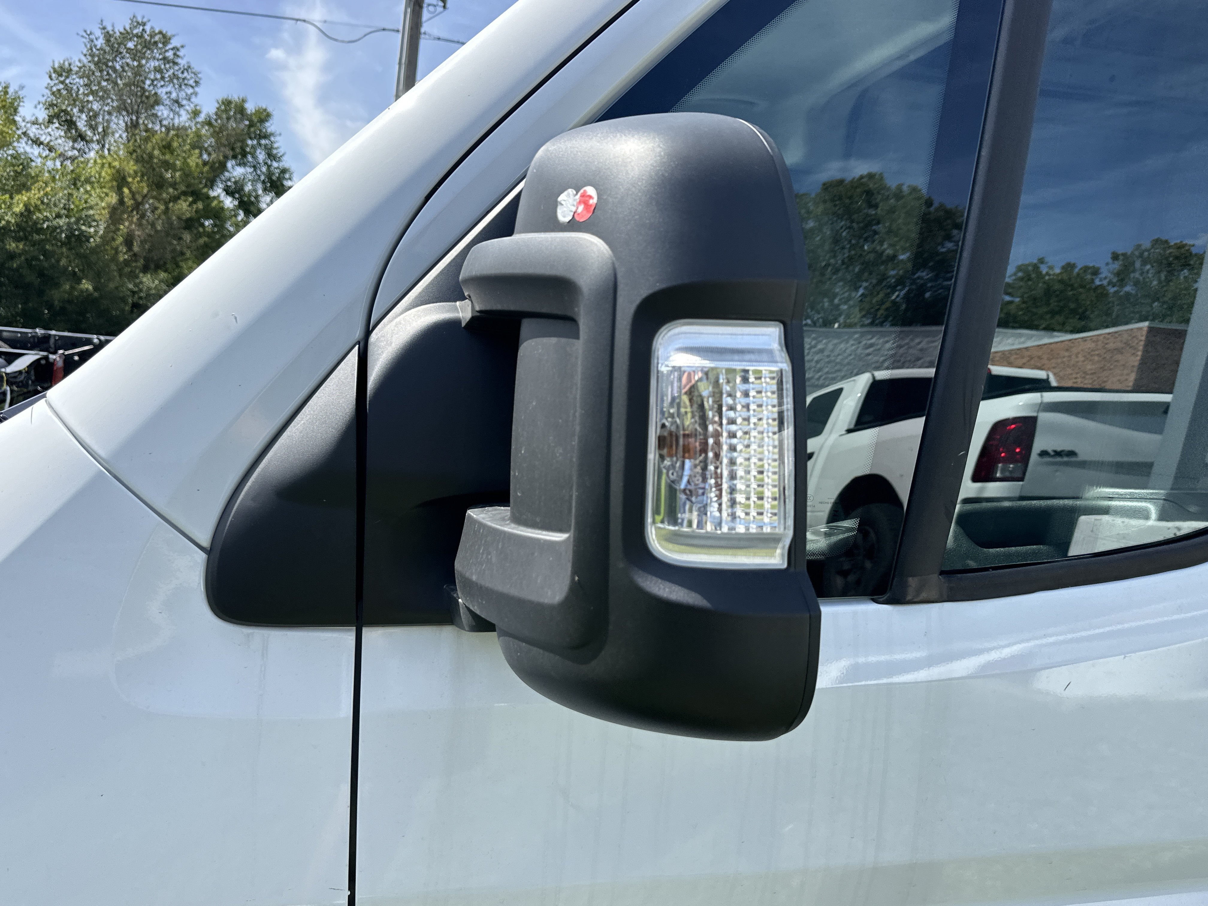 New 2026 RAM ProMaster 3500 w/ Premium Convenience Group FWD image 29
