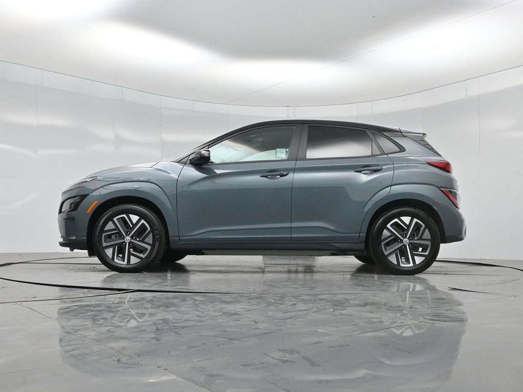 Used 2023 Hyundai Kona SE w/ Cargo Package FWD image 52