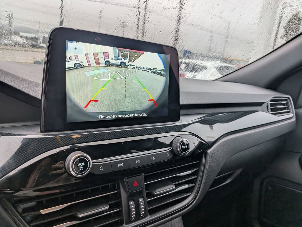 Used 2025 Ford Escape ST-Line image 18