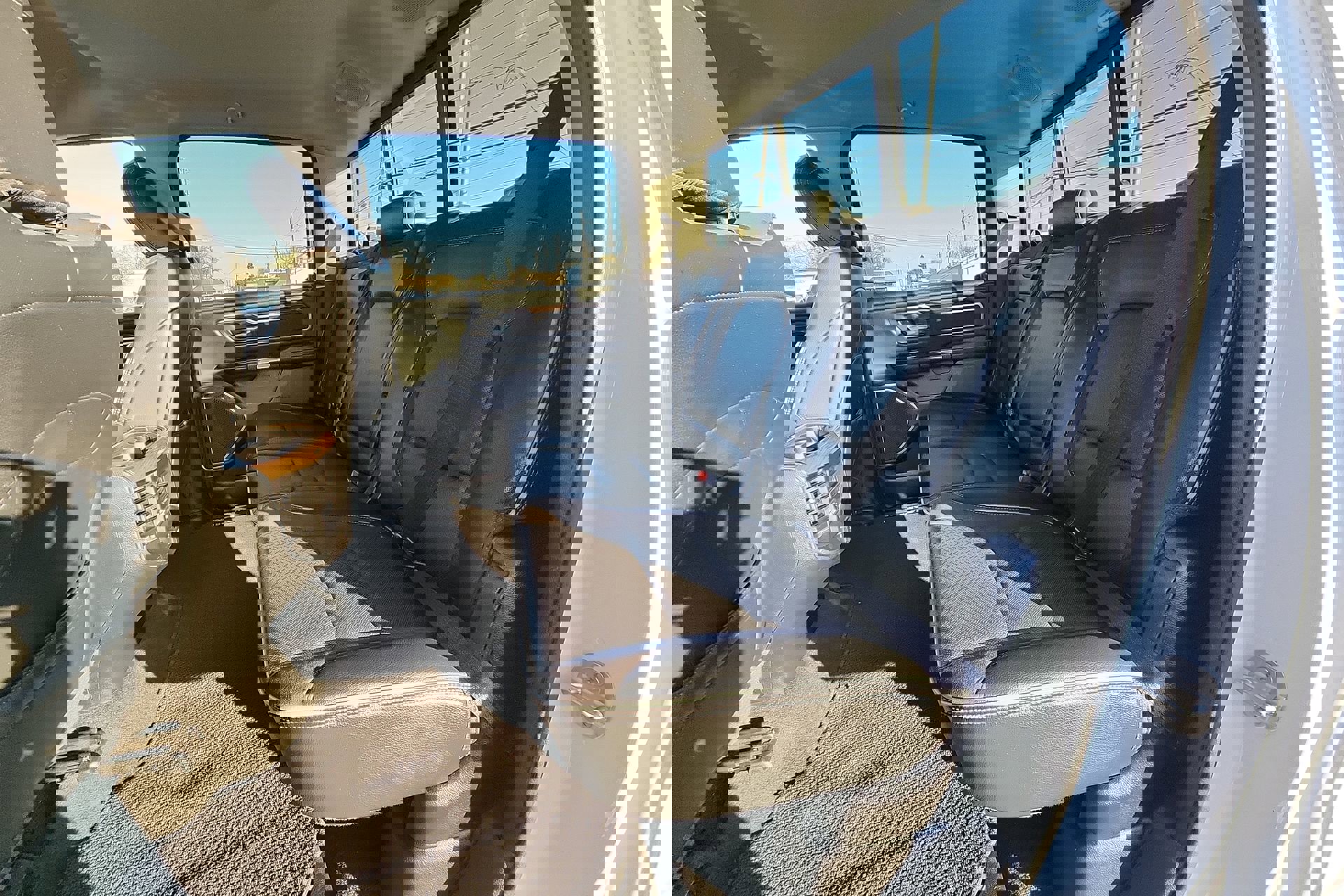 Certified 2022 RAM 1500 Laramie image 23