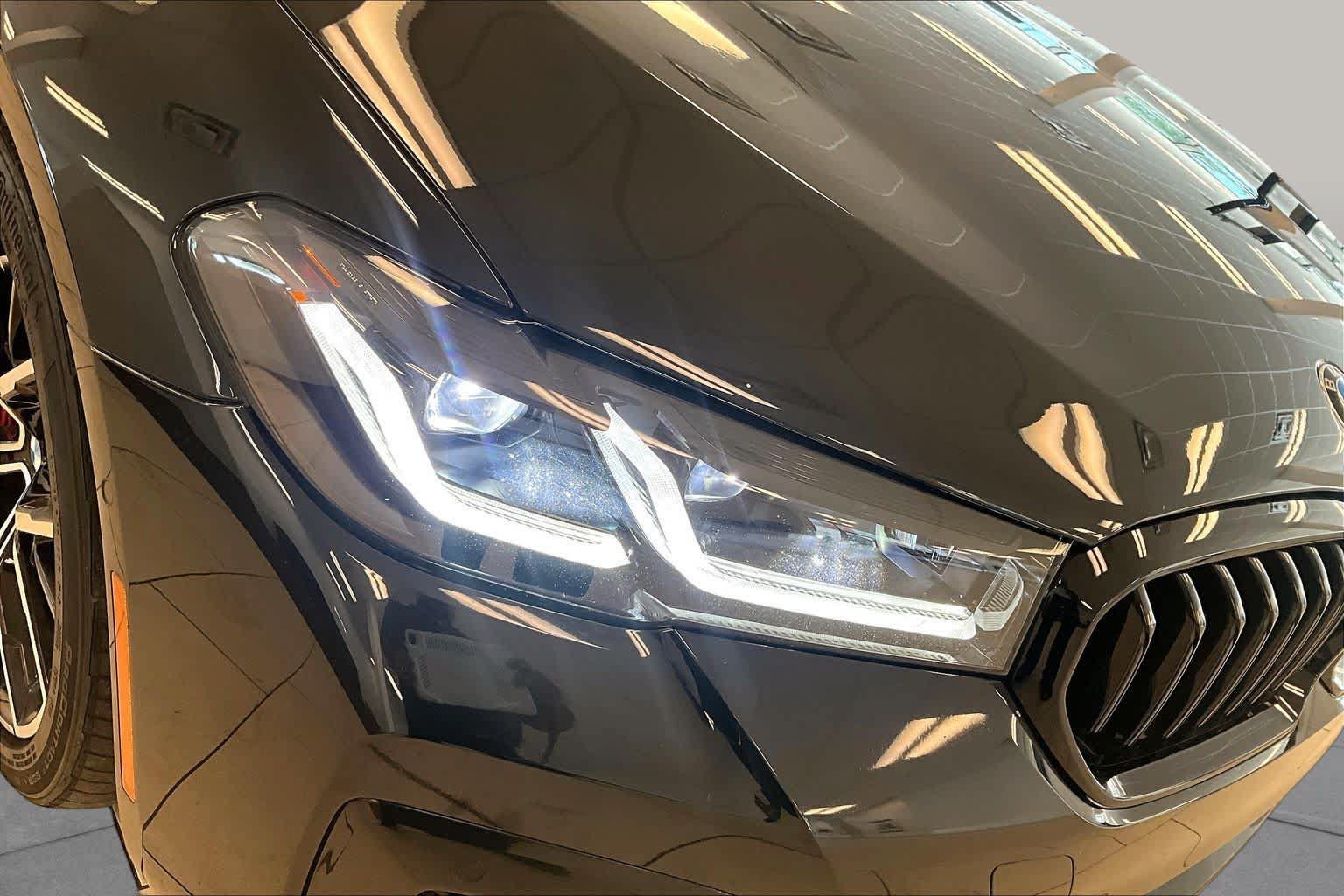 Used 2023 BMW 540i w/ M Sport Package RWD image 25