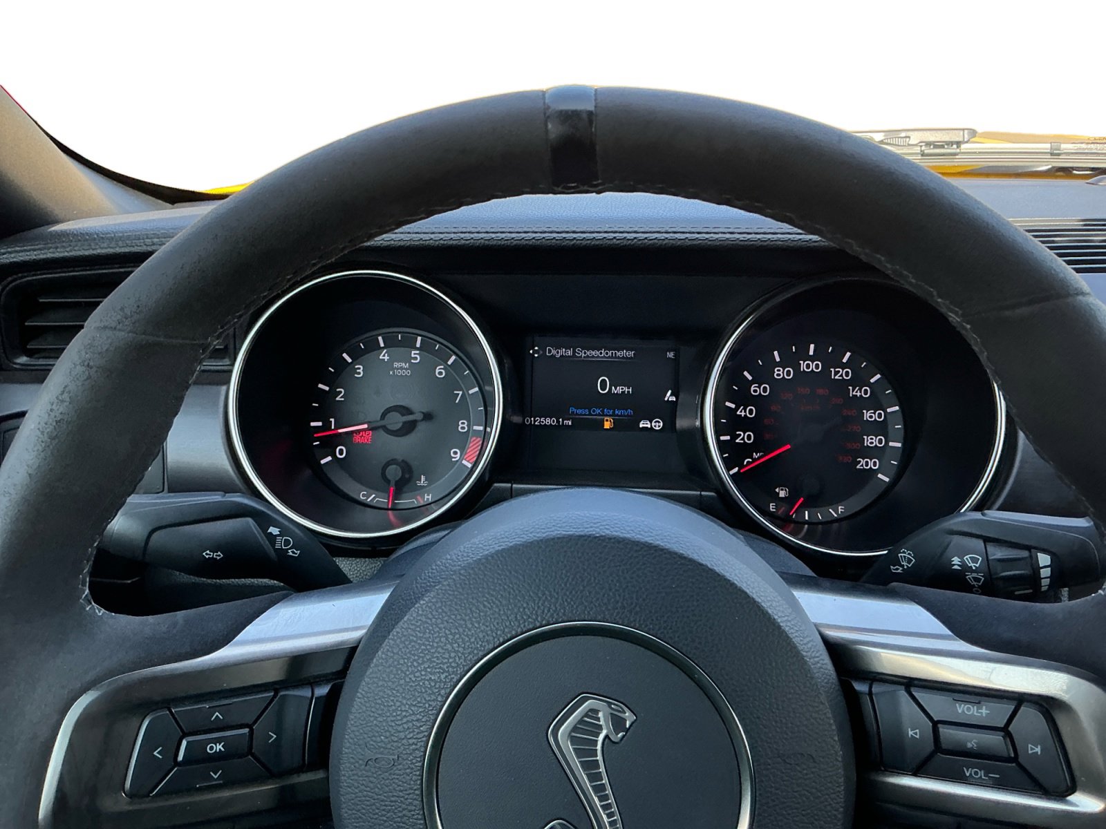 Used 2017 Ford Mustang Shelby GT350 image 12