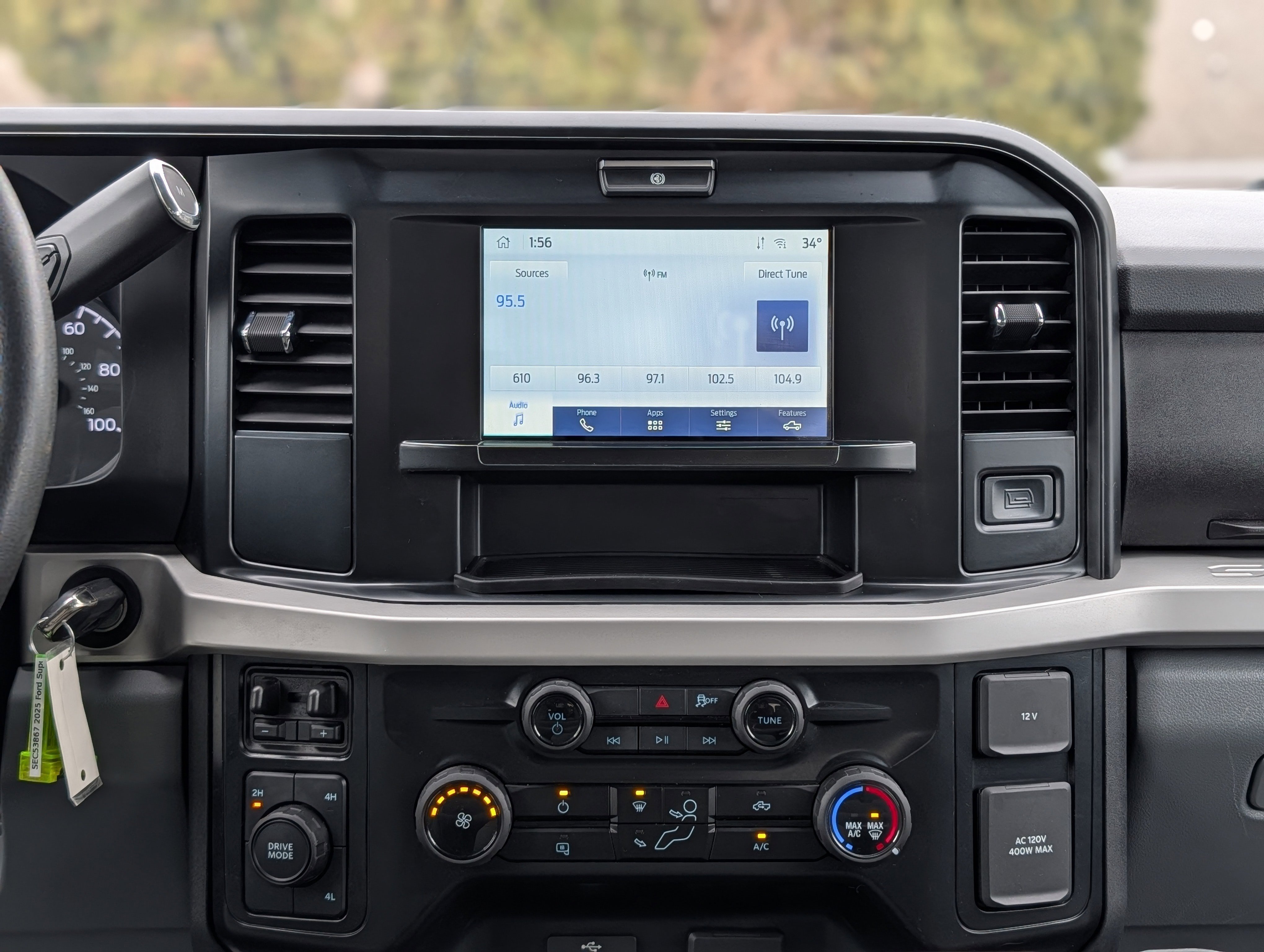 Used 2025 Ford F250 XLT image 16