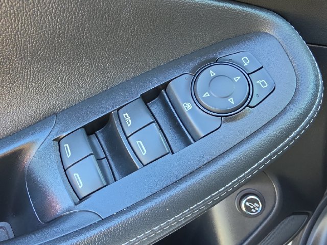 Certified 2023 Buick Encore GX Essence w/ Advanced Technology Package AWD/4WD image 21
