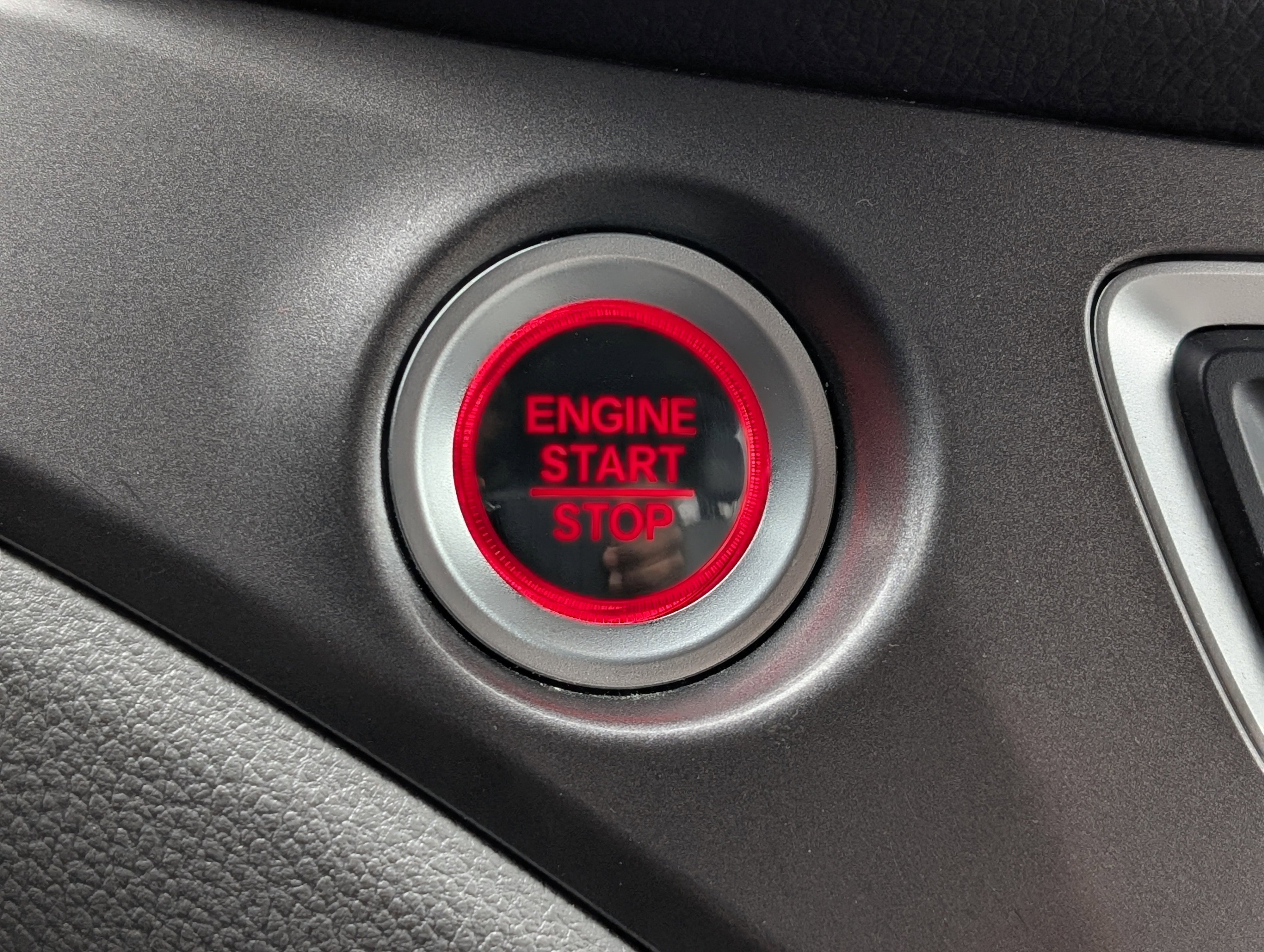 Used 2016 Honda Pilot LX image 32