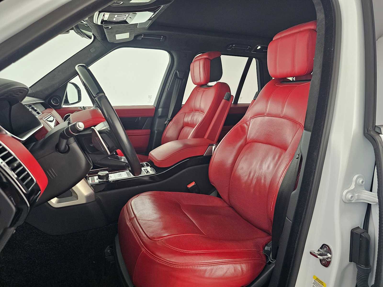 Used 2020 Land Rover Range Rover Autobiography image 21