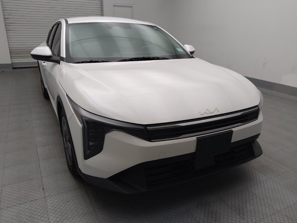 Used 2025 Kia K4 FWD image 14