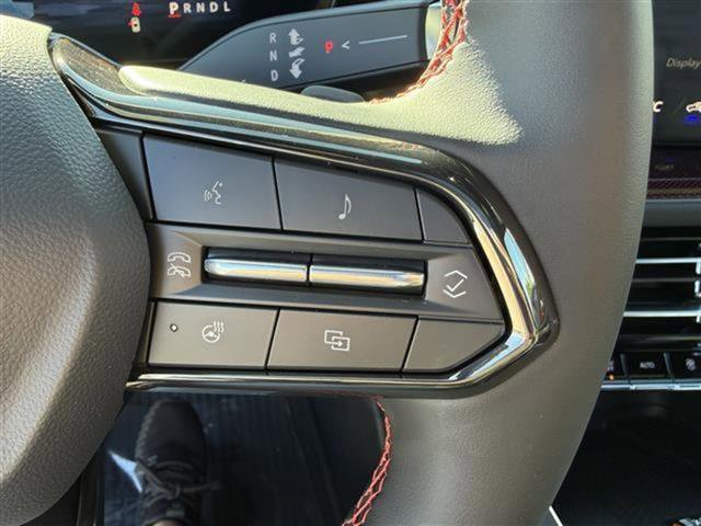 New 2026 Chevrolet Traverse RS w/ LPO, Floor Liner Package image 18