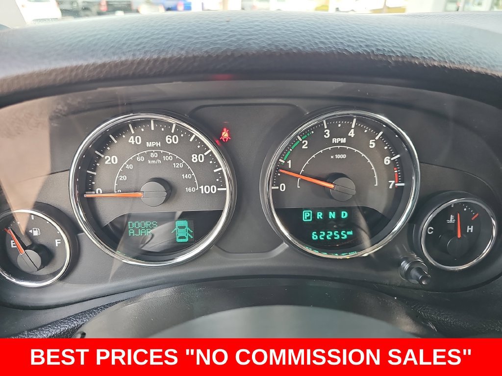 Used 2016 Jeep Wrangler Unlimited Sport w/ Connectivity Group AWD/4WD image 18