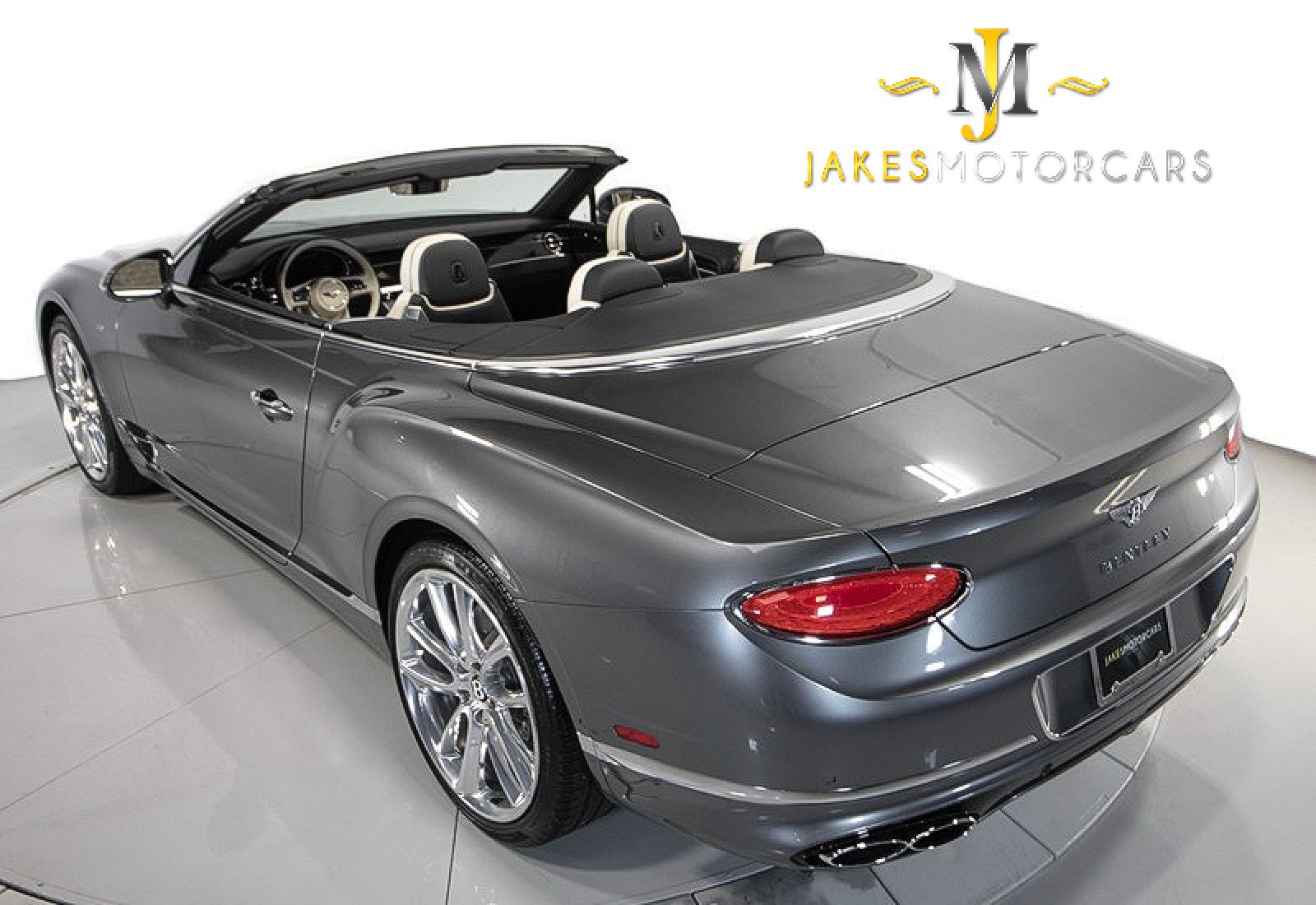 Used 2021 Bentley Continental GT image 7