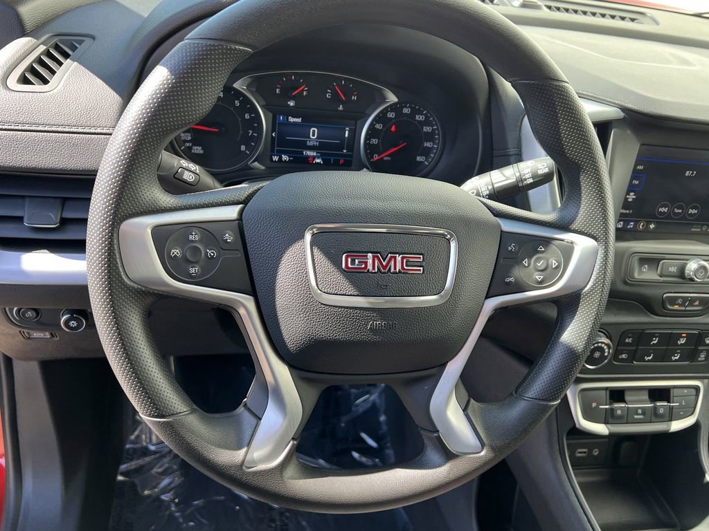 Used 2024 GMC Terrain SLE image 18