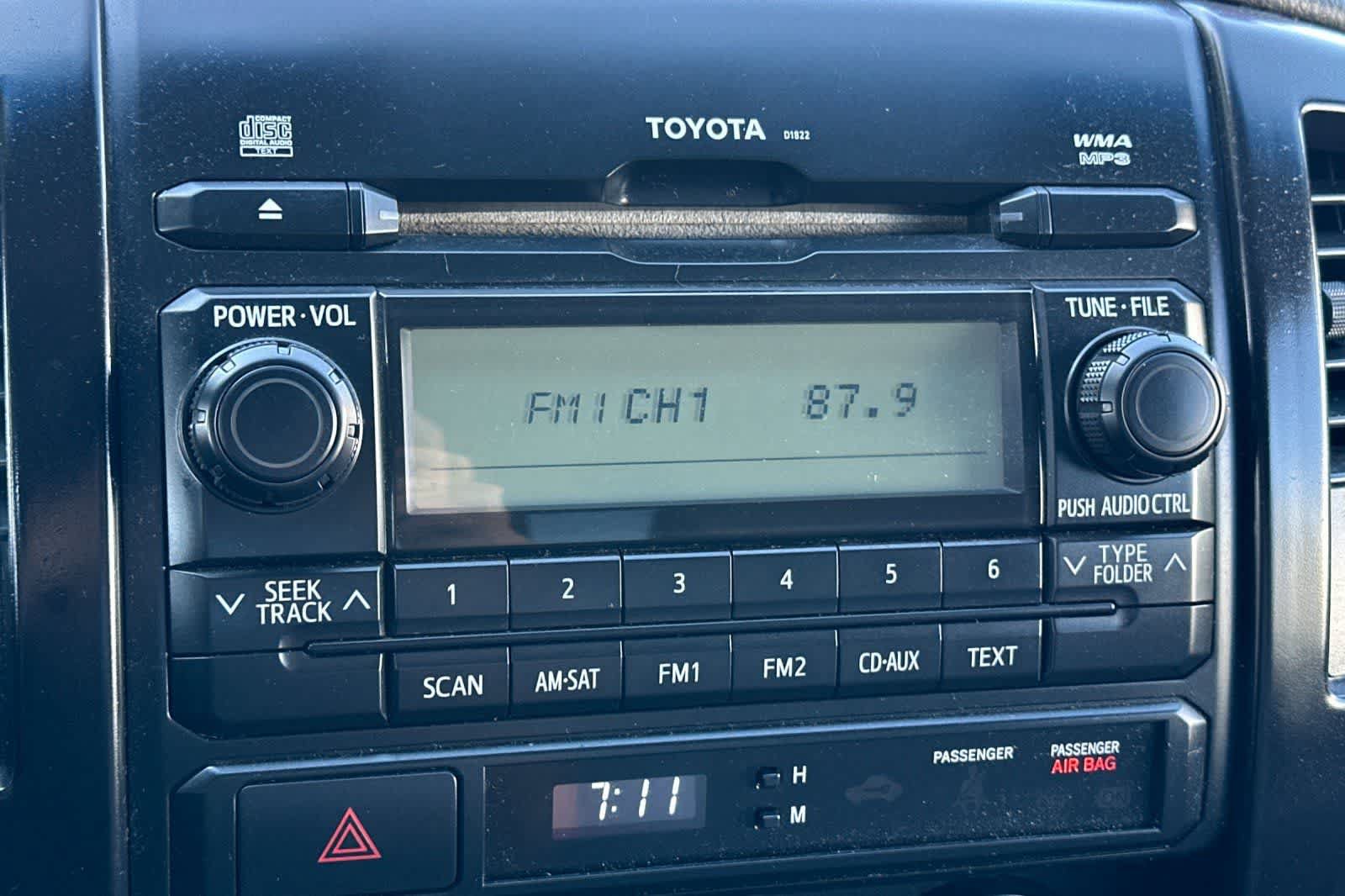 Used 2012 Toyota Tacoma 2WD Regular Cab image 17