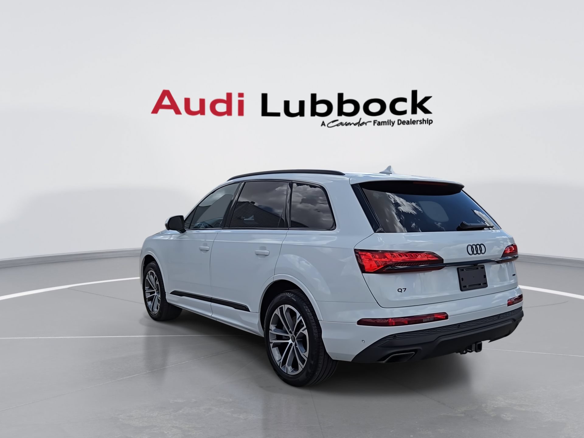 Certified 2026 Audi Q7 2.0T Premium w/ Convenience Plus Package AWD/4WD image 6