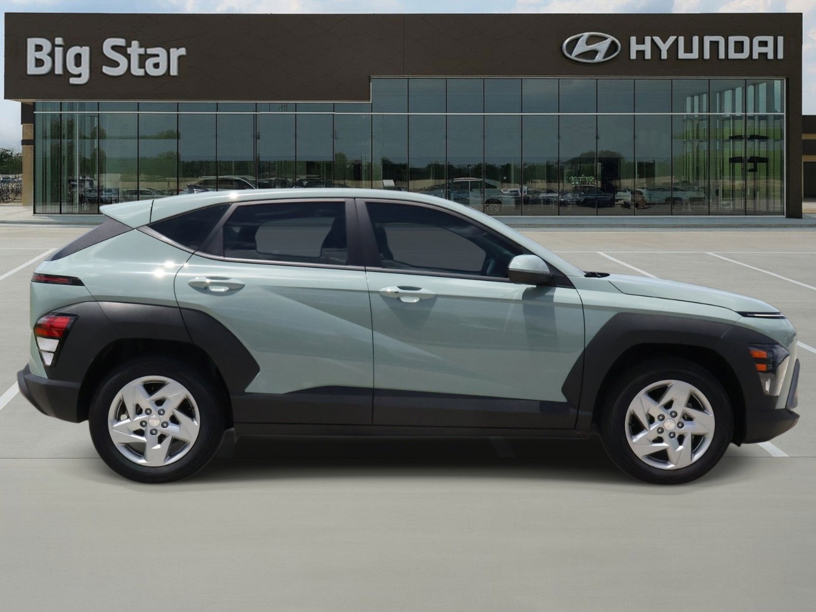 Certified 2026 Hyundai Kona SE FWD image 5