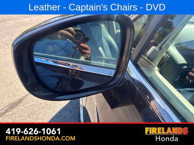 Used 2017 Chrysler Pacifica Touring-L Plus w/ Tire & Wheel Group FWD image 11