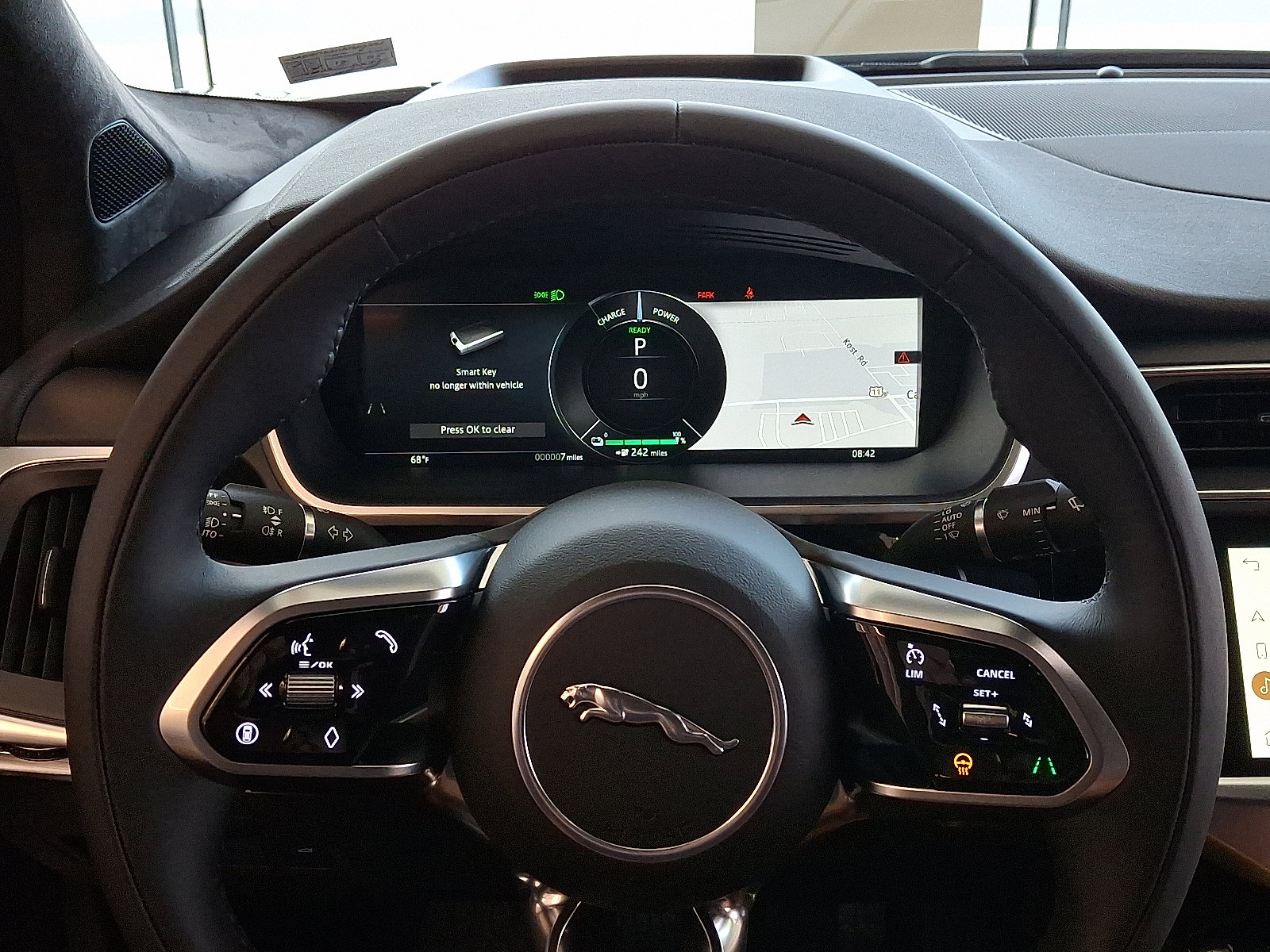 New 2024 Jaguar I-PACE R-Dynamic HSE image 17