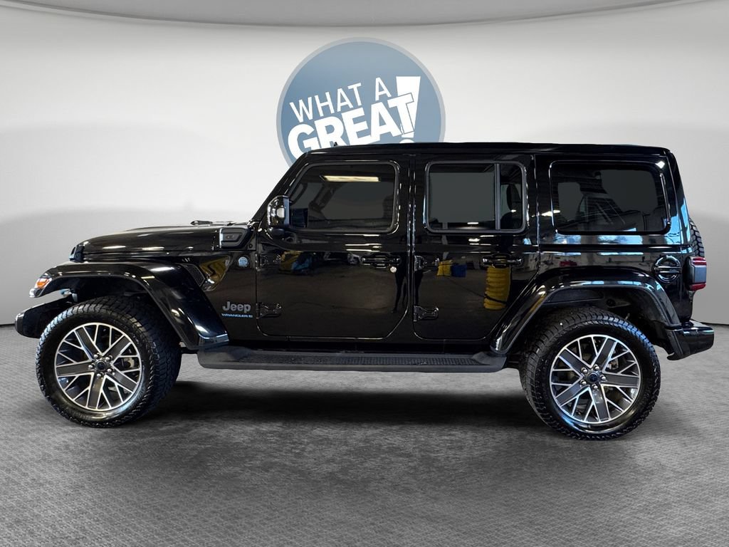 Used 2024 Jeep Wrangler High Altitude AWD/4WD image 7