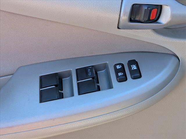 Used 2012 Toyota Corolla LE FWD image 11
