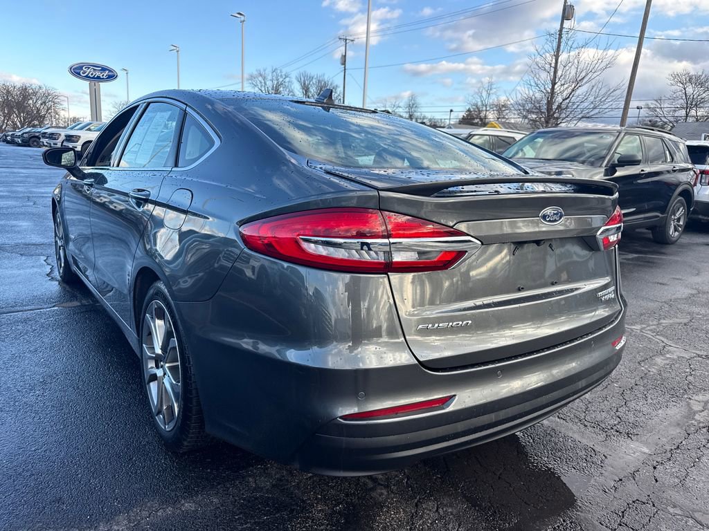 Used 2019 Ford Fusion Titanium image 9