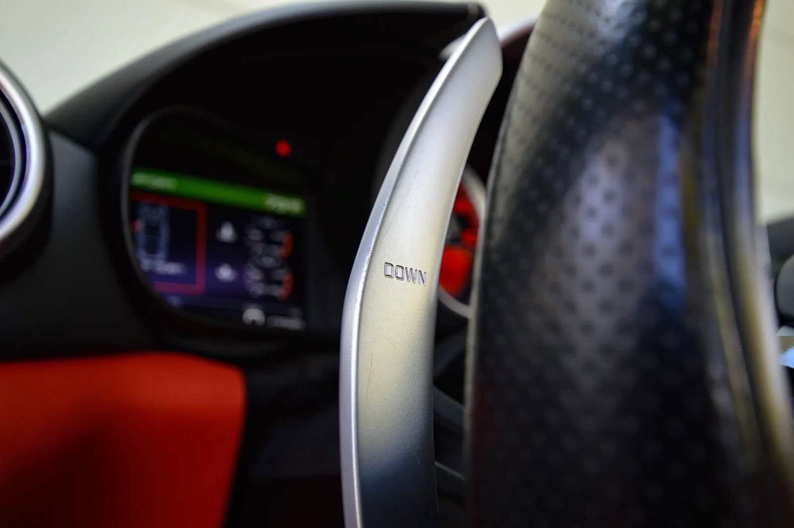 Used 2015 Ferrari California T RWD image 52