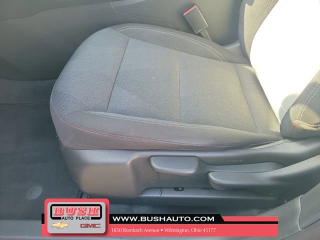 Used 2025 Chevrolet Trax RS w/ Driver Confidence Package image 18