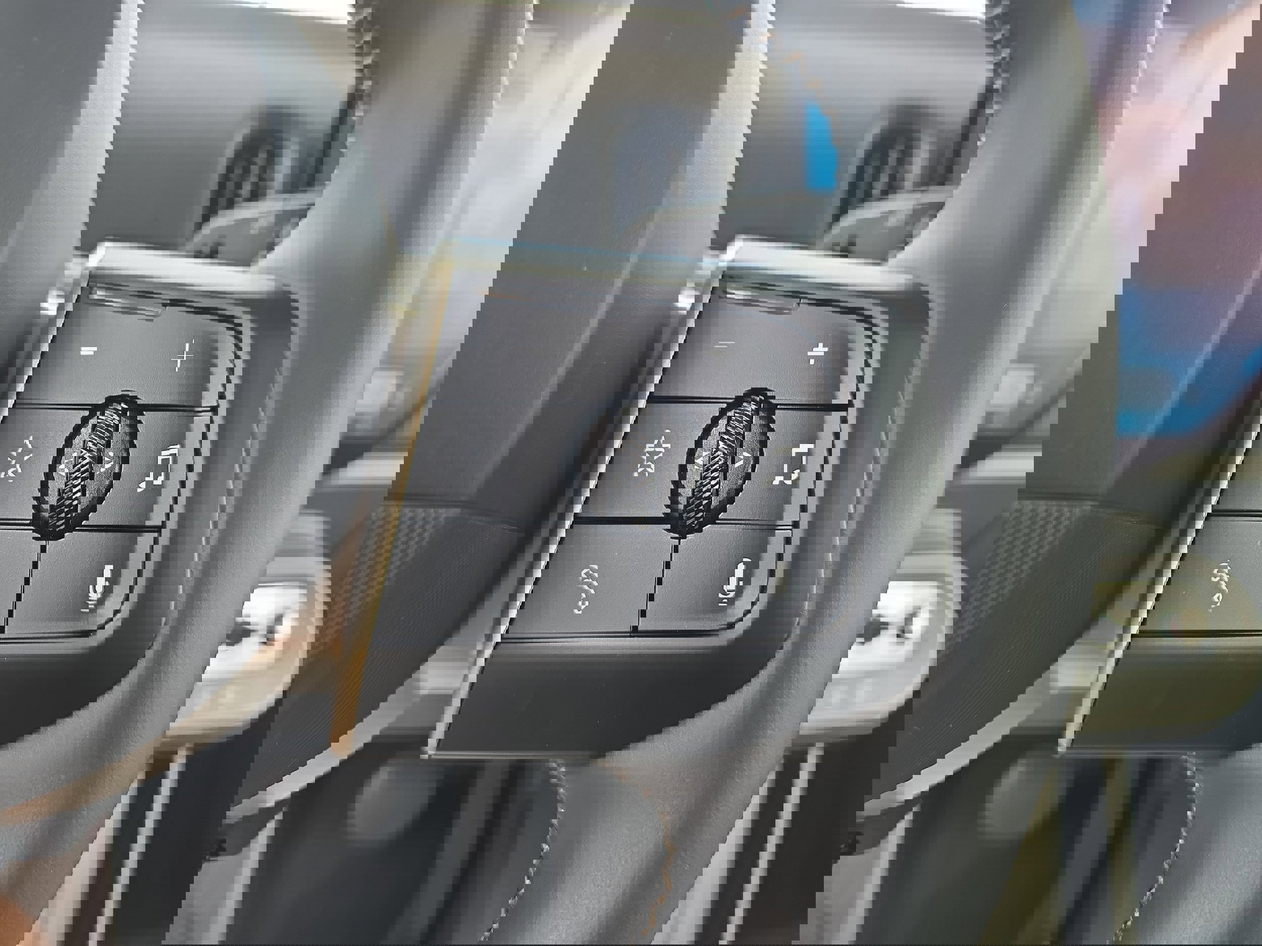 Certified 2025 MINI Cooper S image 19