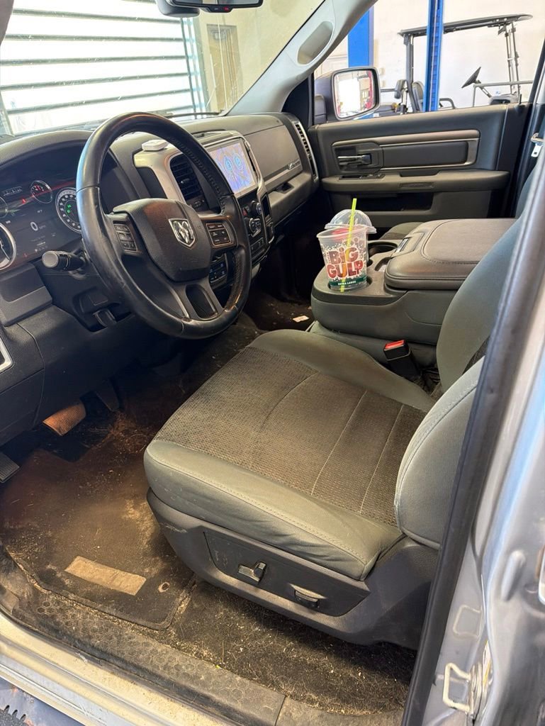 Used 2018 RAM 1500 Big Horn AWD/4WD image 2
