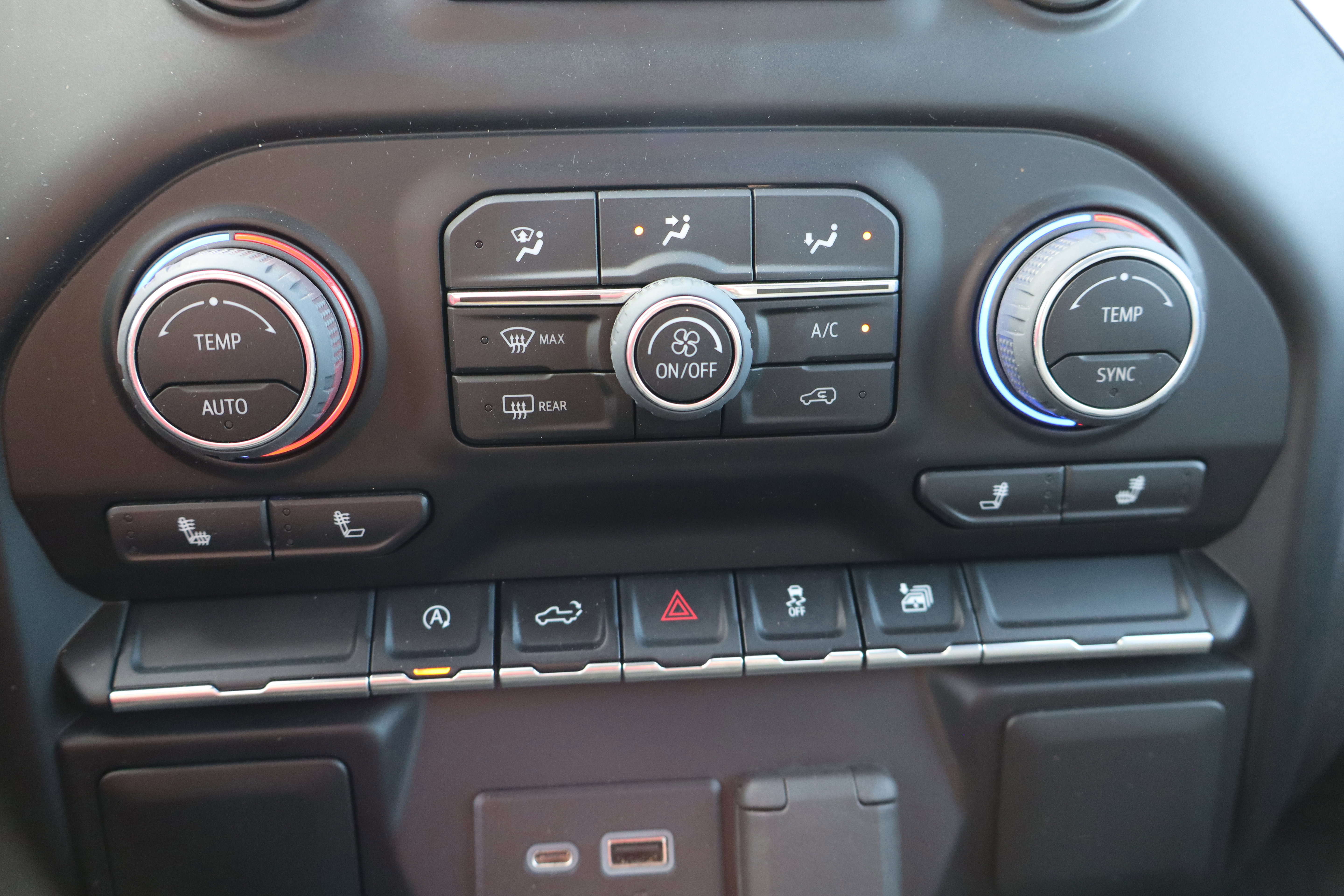 Used 2022 Chevrolet Silverado 1500 LT image 21