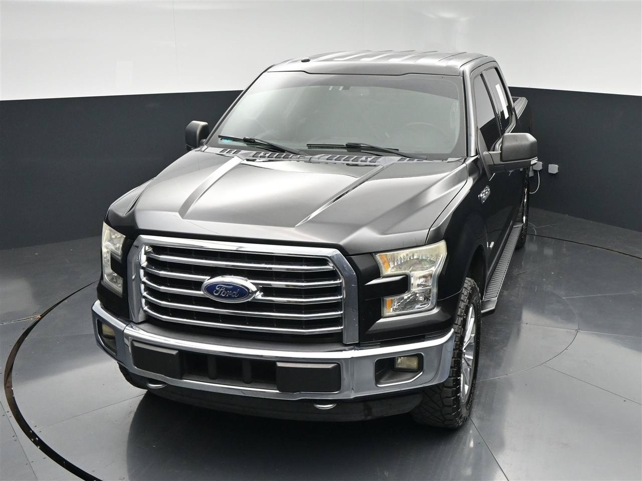 Used 2015 Ford F150 XLT w/ Equipment Group 302A Luxury AWD/4WD image 20