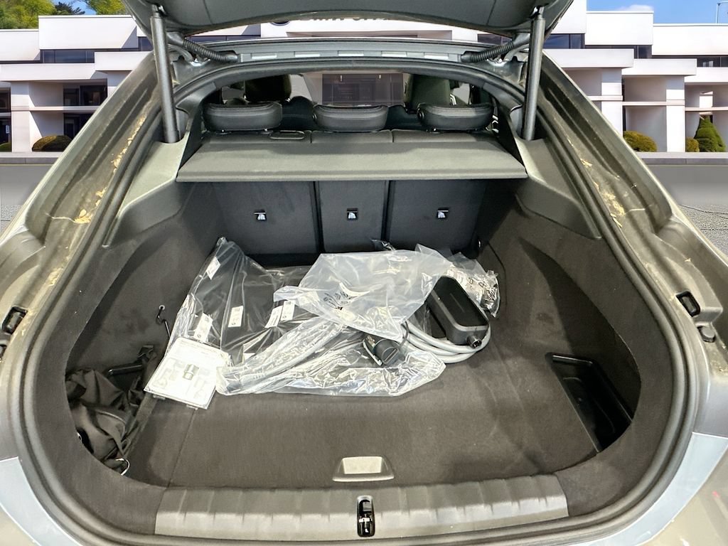 New 2026 BMW i4 xDrive40i w/ Premium Package AWD/4WD image 26