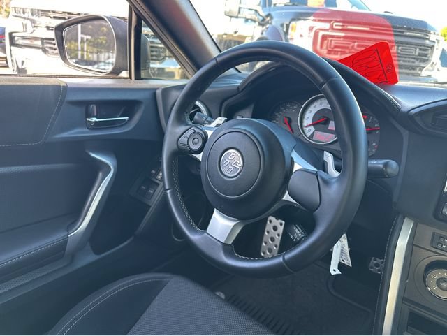 Used 2019 Toyota 86 RWD image 16