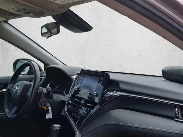 Used 2021 Toyota Camry SE FWD image 17