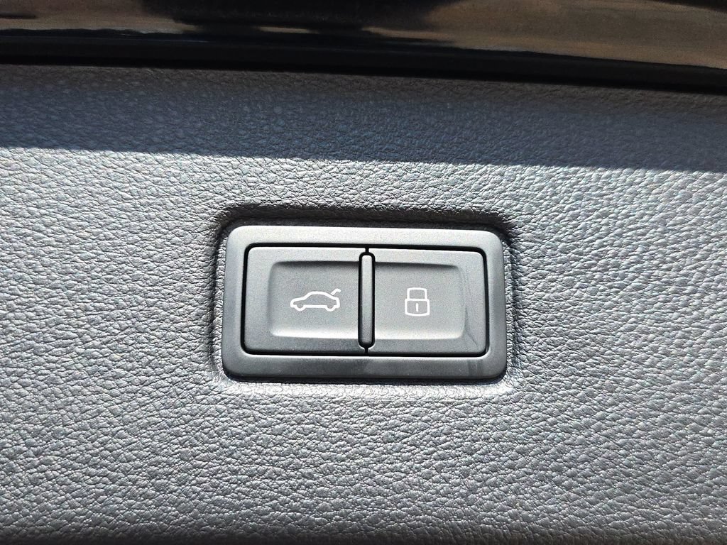 Certified 2026 Audi Q7 3.0T Premium Plus w/ Premium Plus Package AWD/4WD image 14