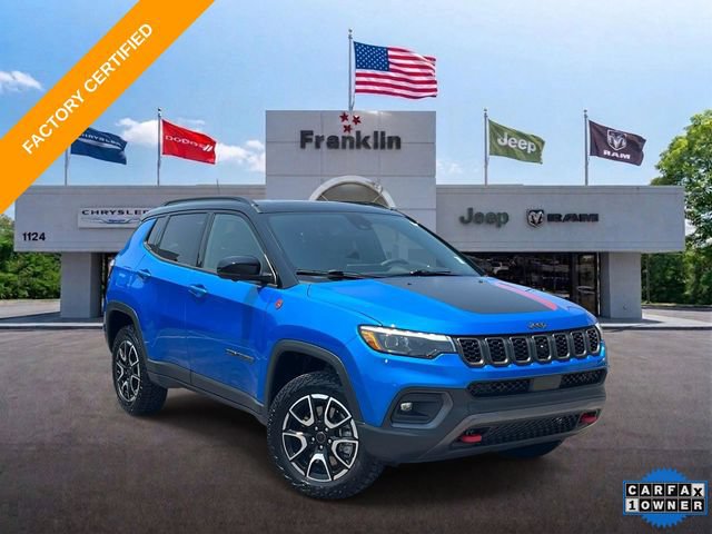 Certified 2025 Jeep Compass Trailhawk w/ Trailhawk Elite Group AWD/4WD image 1