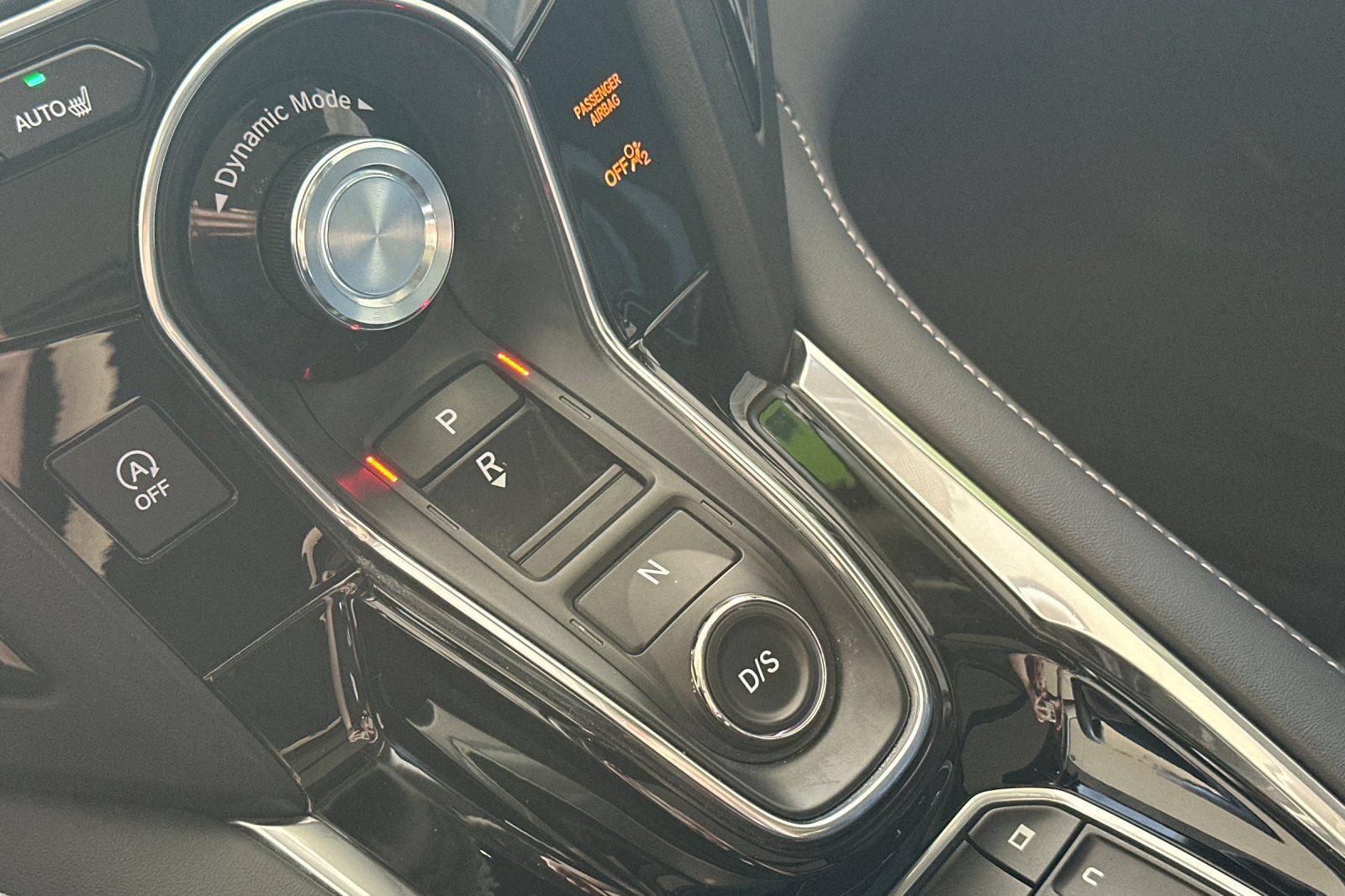 Used 2020 Acura RDX w/ Technology Package FWD image 22