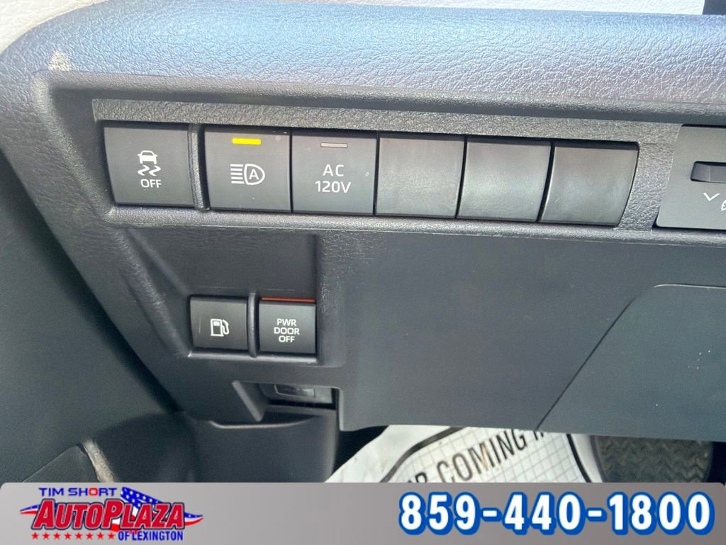 Used 2025 Toyota Sienna XLE w/ XLE Plus Package AWD/4WD image 29