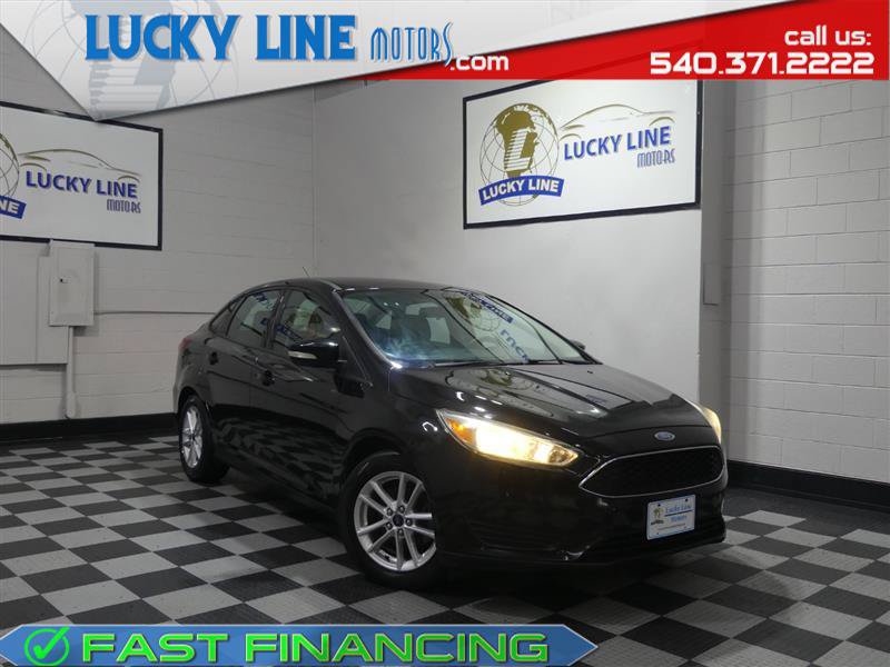 Used 2015 Ford Focus SE w/ Reverse Sensing Package FWD image 1