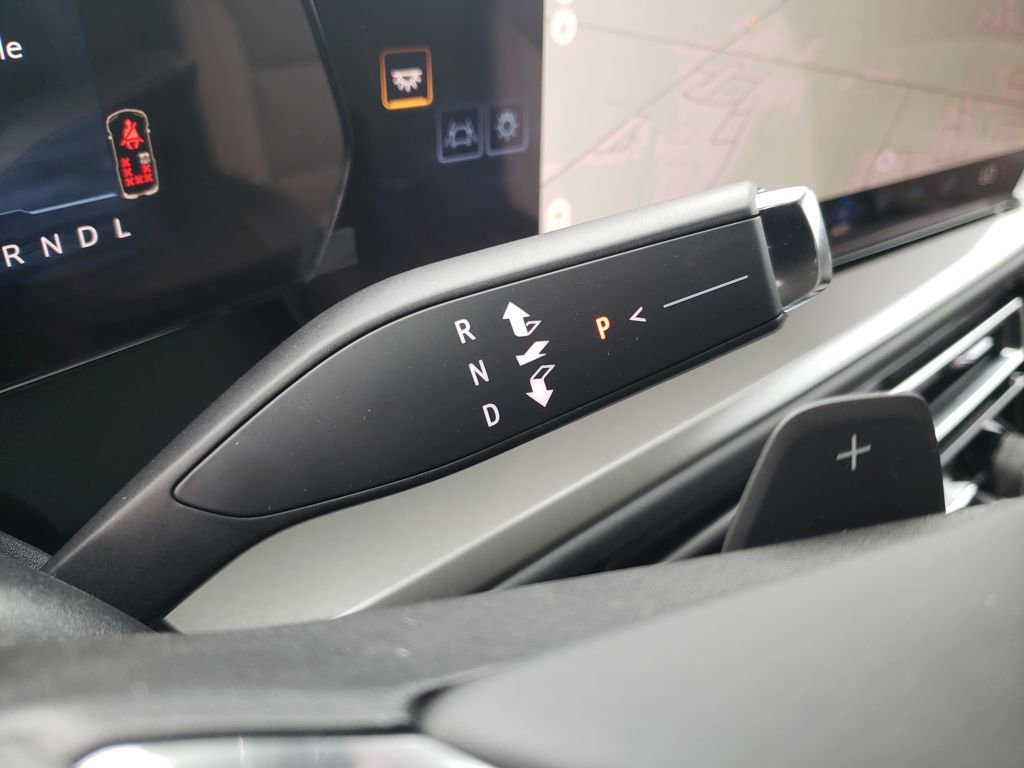 New 2026 Chevrolet Traverse LT FWD image 21