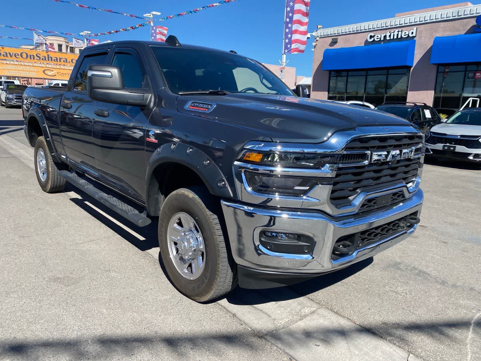 Used 2025 RAM 2500 Tradesman AWD/4WD image 3