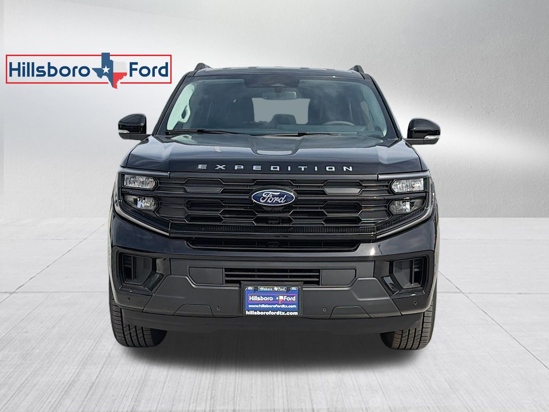 New 2026 Ford Expedition Active image 2