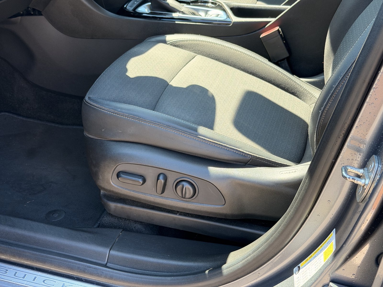 Used 2020 Buick Encore GX Select FWD image 15