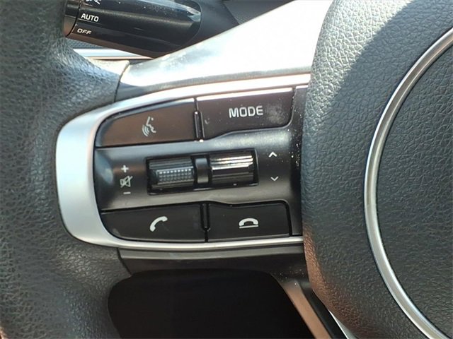Used 2022 Kia K5 LXS image 22