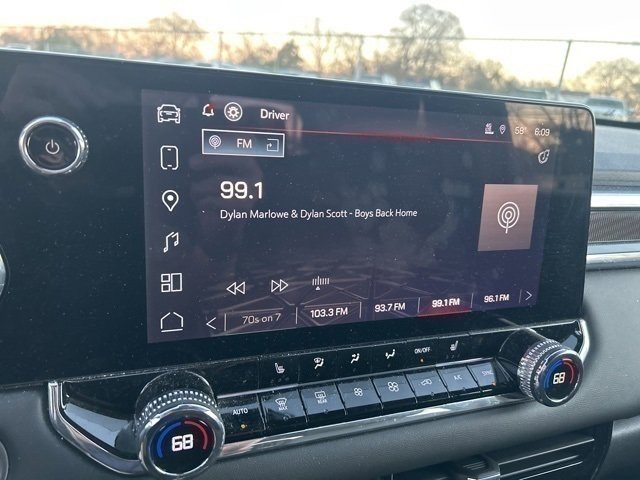 Used 2025 GMC Canyon Elevation w/ Convenience Package image 9