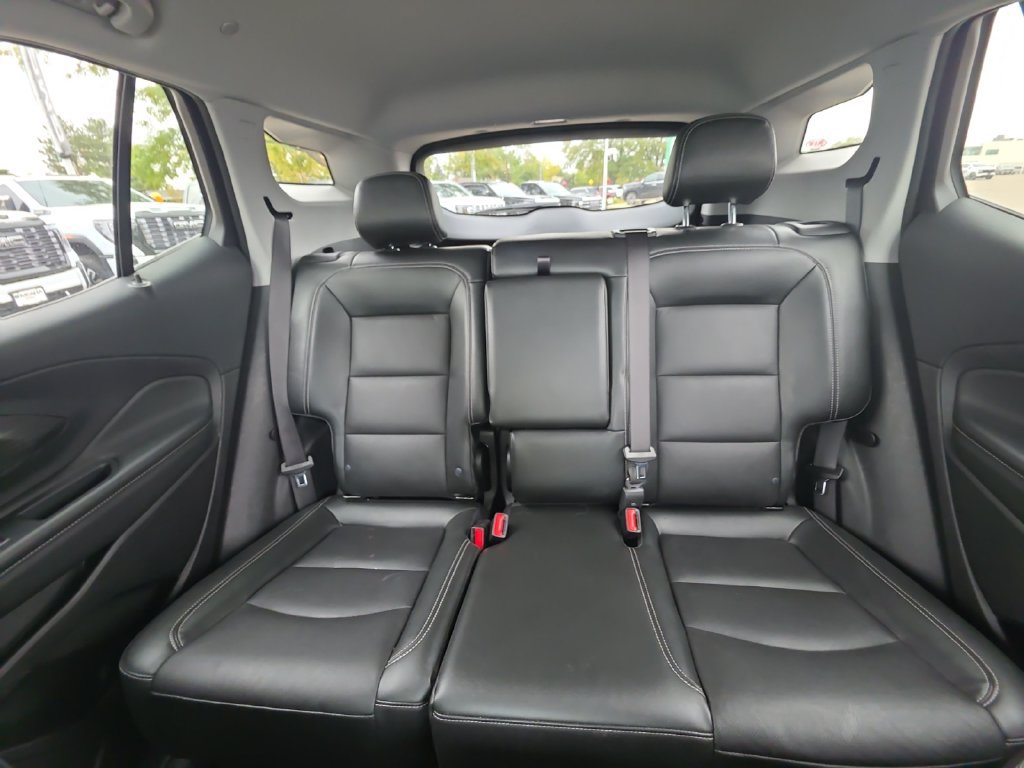 Used 2024 GMC Terrain SLT AWD/4WD image 24