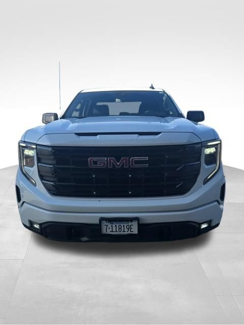 Used 2023 GMC Sierra 1500 Elevation w/ X31 Off-Road Package AWD/4WD image 1
