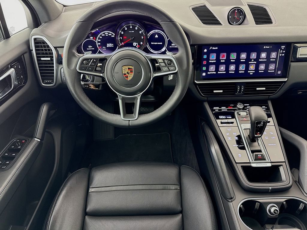 Certified 2023 Porsche Cayenne Platinum Edition AWD/4WD image 27