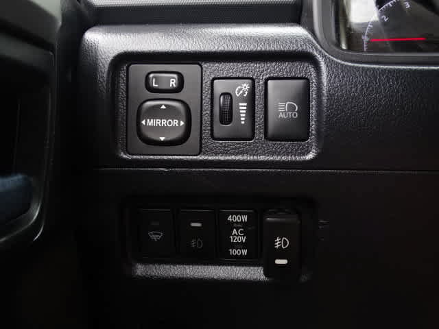 Used 2021 Toyota 4Runner SR5 Premium w/ Moonroof Package RWD image 39