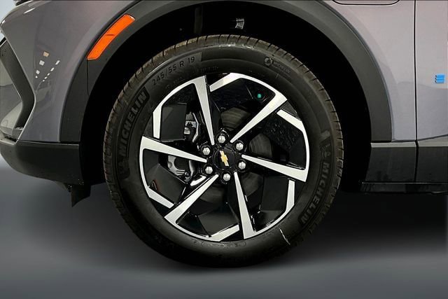 New 2026 Chevrolet Equinox EV LT AWD/4WD image 11