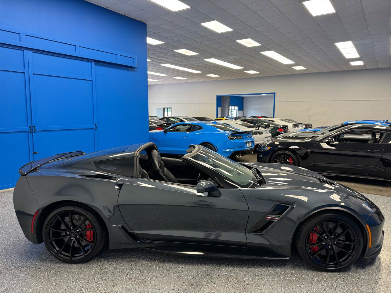 Used 2019 Chevrolet Corvette Grand Sport RWD image 6